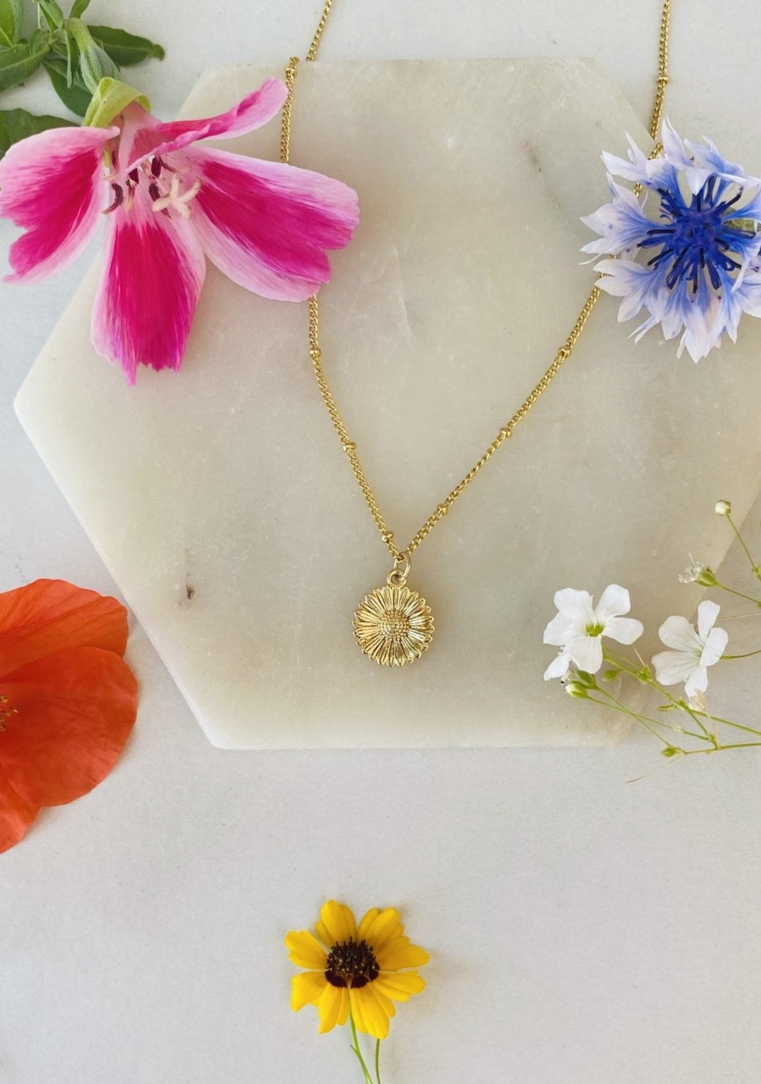 Daisy Flower Pendant