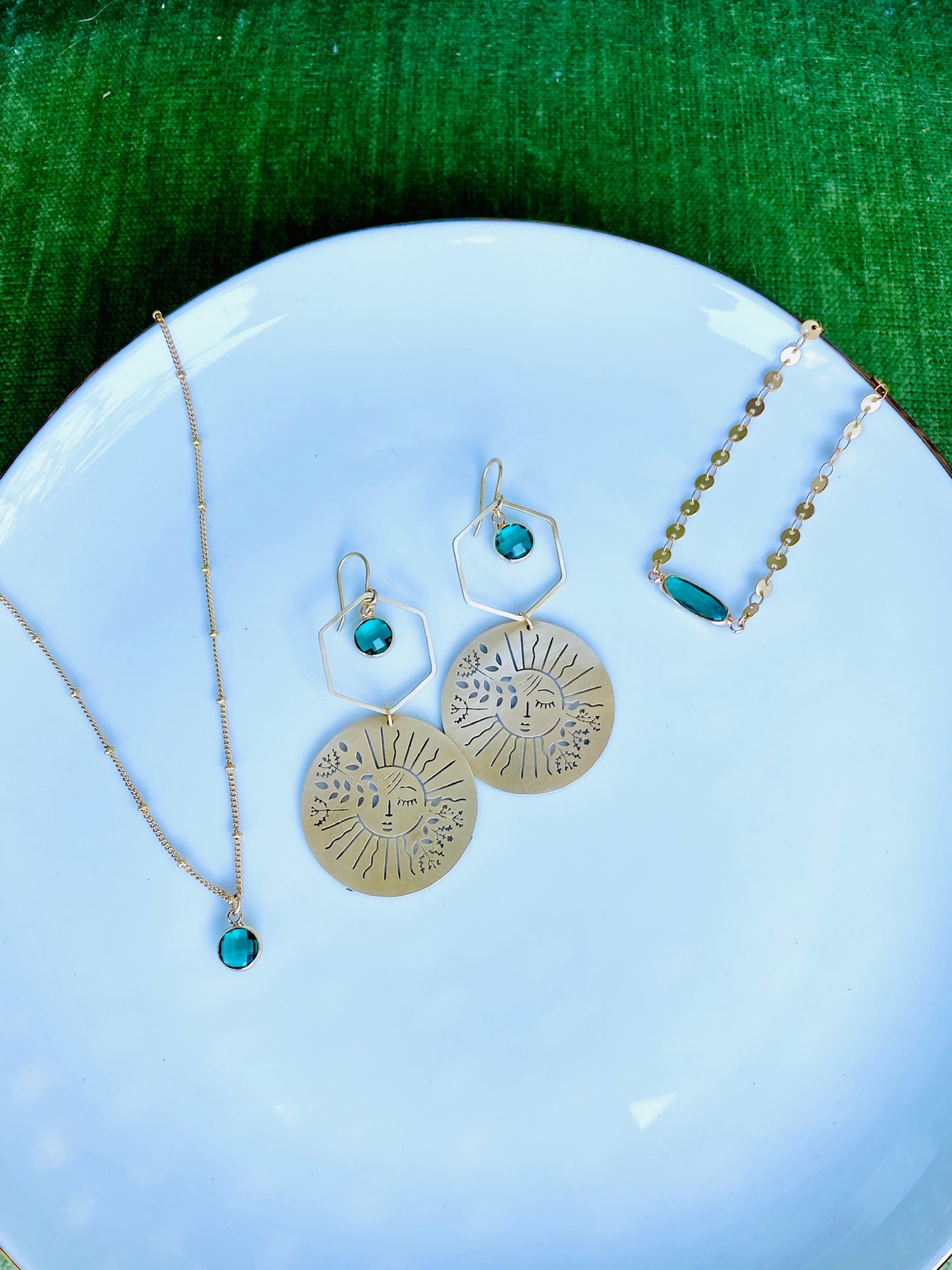 Round Faceted Sea Green Glass Pendant