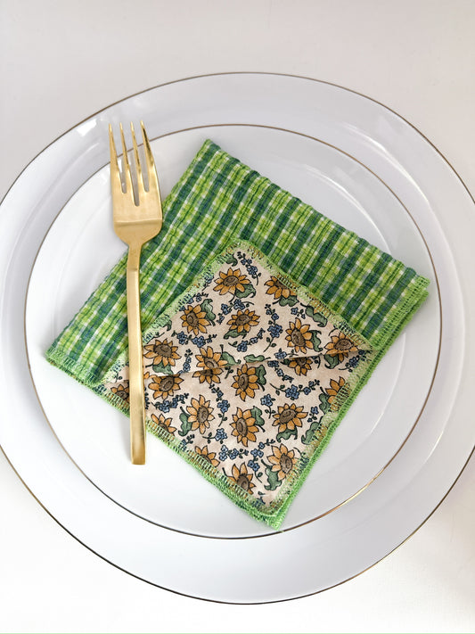 Green Plaid and Vintage Inspired Sunflower Reversible Napkins