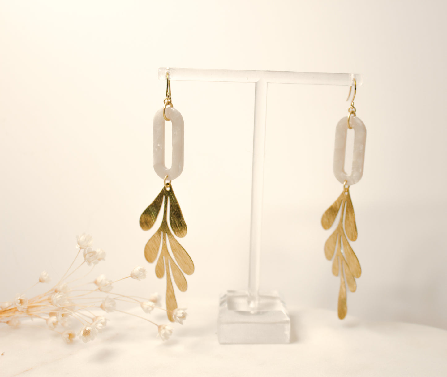 White tortoise leaf earrings