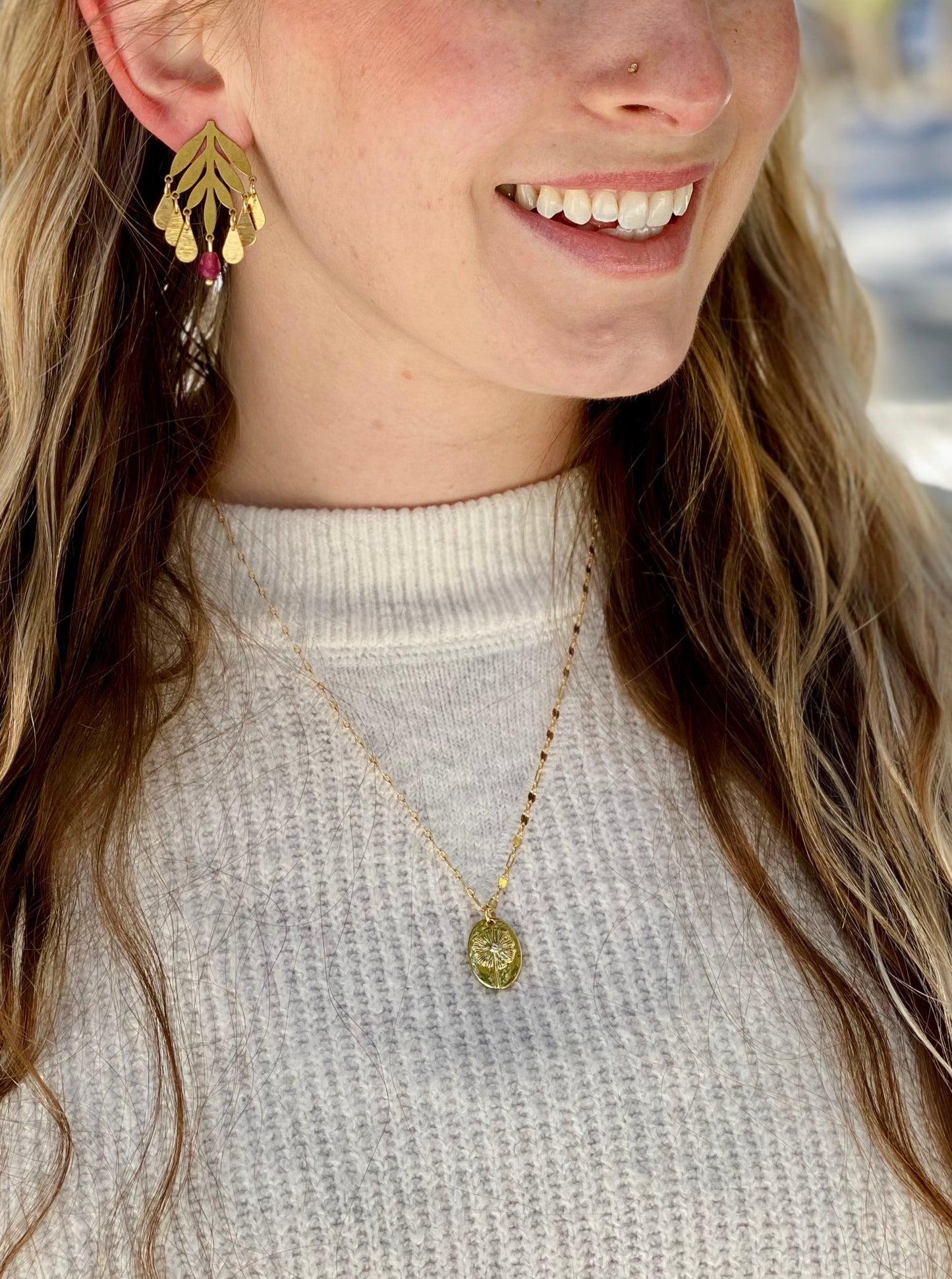 Dandelion Oval Pendant