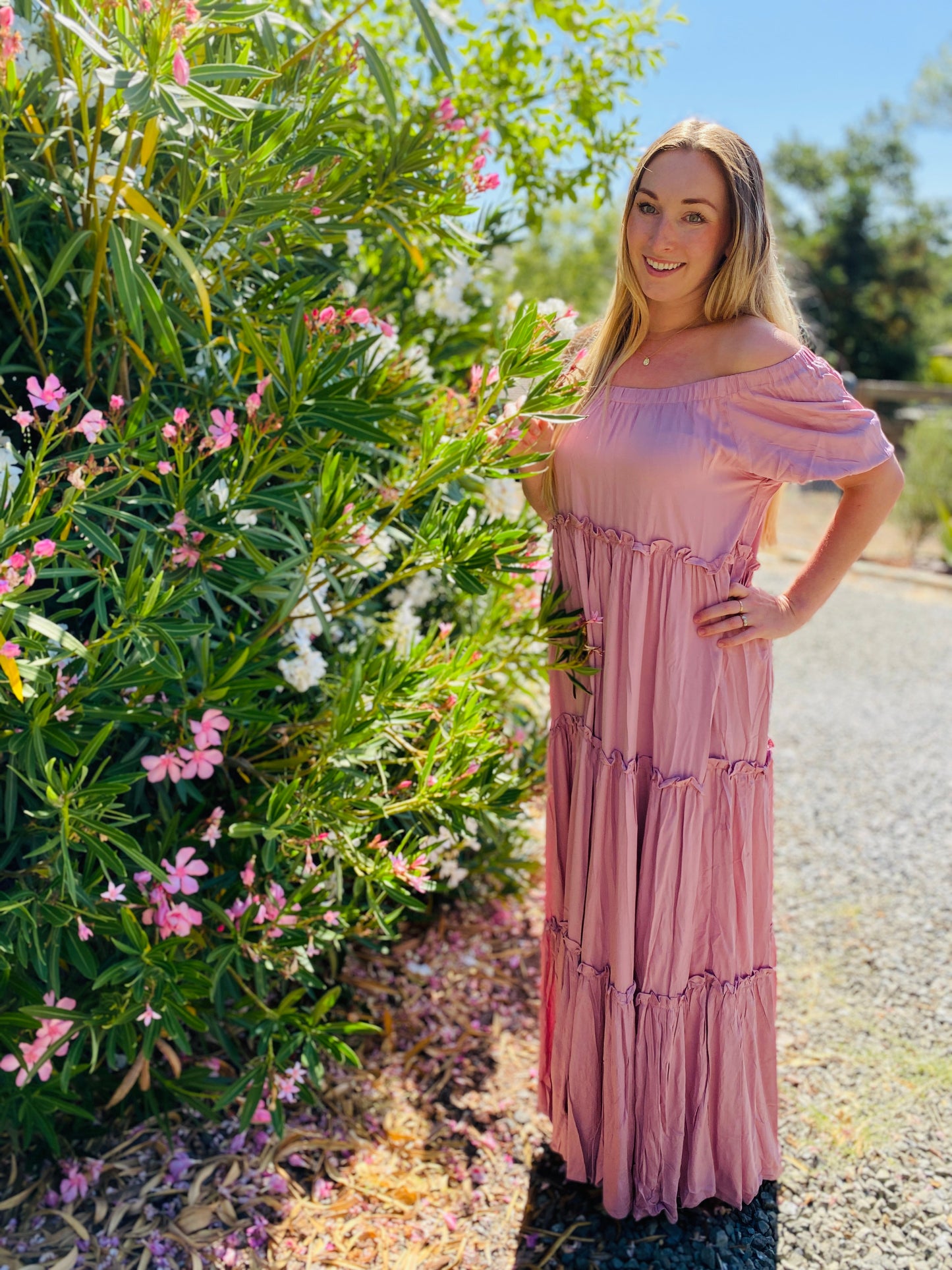 (M) Off the Shoulder Tiered Maxi Dress in Mauve